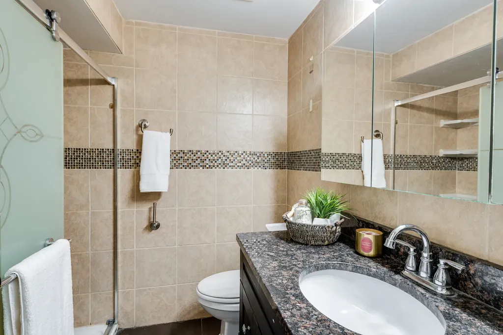 18W269 Kirkland Lane Villa Park IL 60181