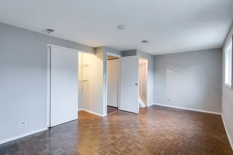 18W269 Kirkland Lane Villa Park IL 60181