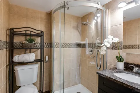 18W269 Kirkland Lane Villa Park IL 60181