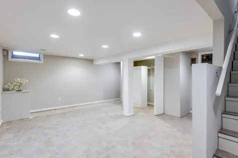 18W269 Kirkland Lane Villa Park IL 60181