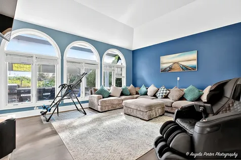 701 Caitlin Court Grayslake IL 60030