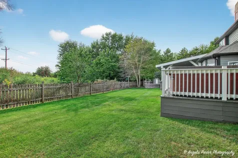 701 Caitlin Court Grayslake IL 60030