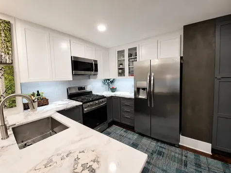 3232 North Halsted Street Chicago IL 60657