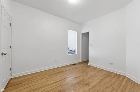 6337 South Rockwell Street Chicago IL 60629