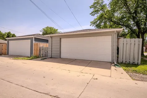 1944 South 15th Avenue Broadview IL 60155