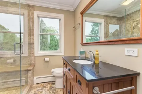 325 Canterbury Lane Inverness IL 60010
