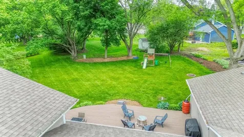 325 Canterbury Lane Inverness IL 60010