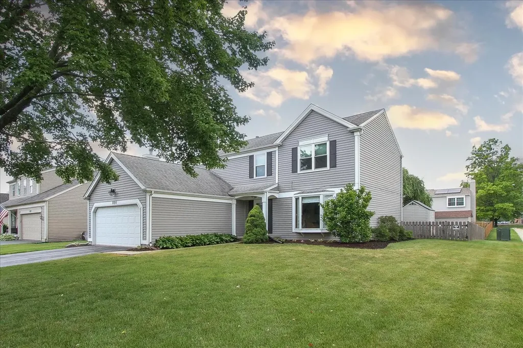 886 Farm Glen Lane Carol Stream IL 60188