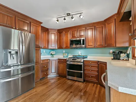 715 Monterrey Terrace Mchenry IL 60050