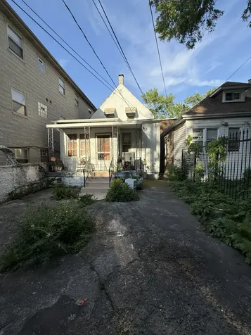 6348 South Rhodes Avenue Chicago IL 60637