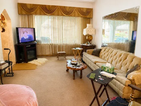 6348 South Rhodes Avenue Chicago IL 60637