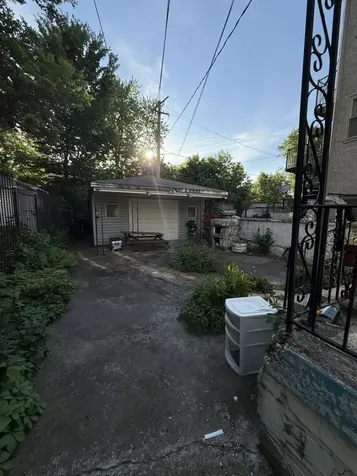 6348 South Rhodes Avenue Chicago IL 60637