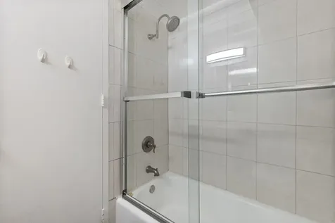 16 East Old Willow Road Prospect Heights IL 60070