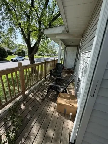 18 Birch Street Carpentersville IL 60110