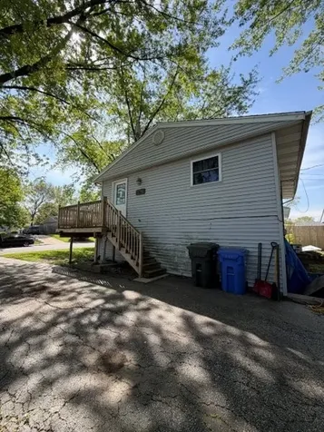 18 Birch Street Carpentersville IL 60110