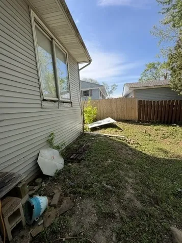 18 Birch Street Carpentersville IL 60110