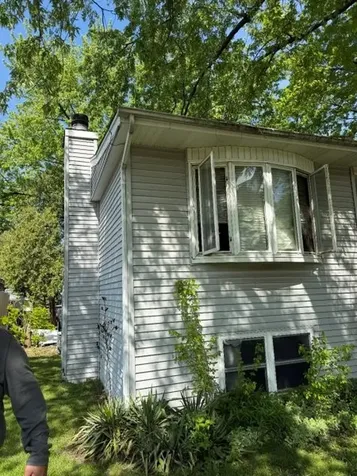 18 Birch Street Carpentersville IL 60110