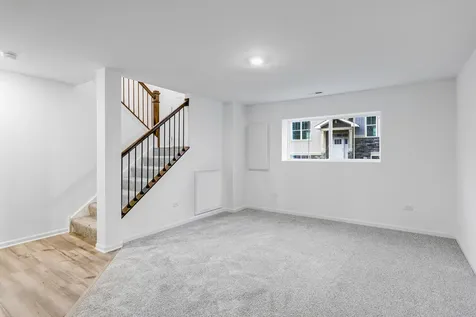 437 Red Oak Circle Volo IL 60020
