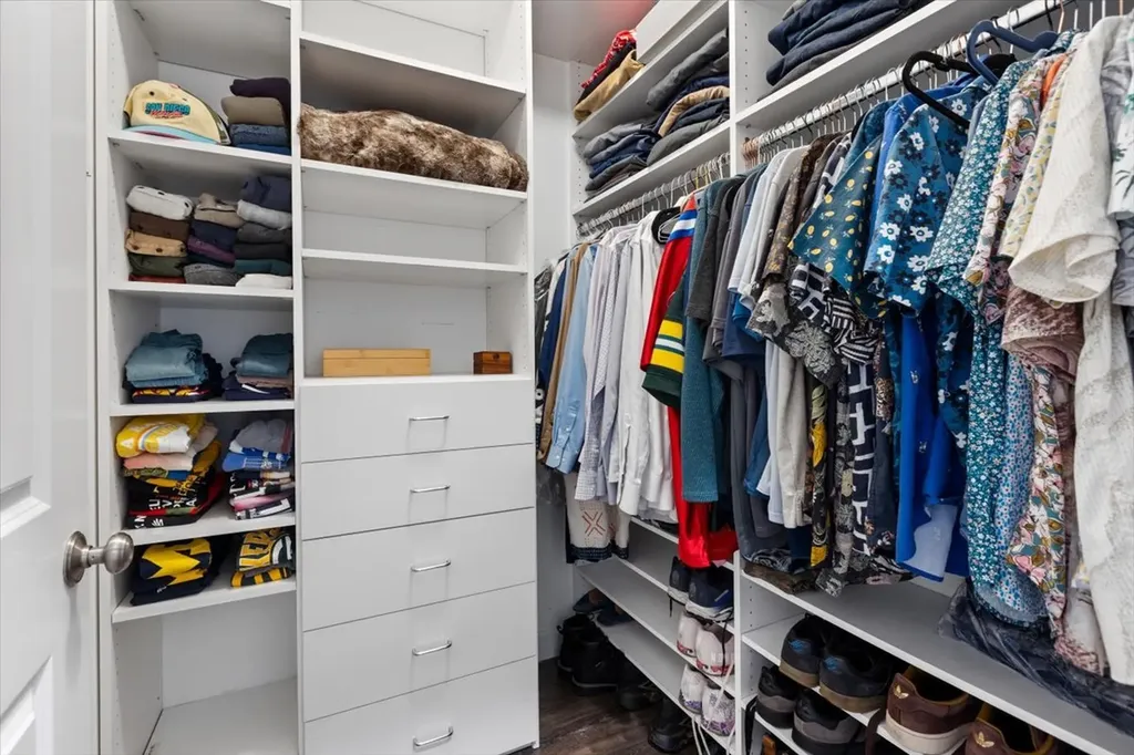 4553 North Magnolia Avenue Chicago IL 60640