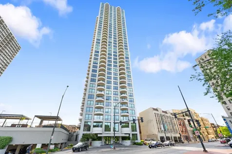 2020 North Lincoln Park West Chicago IL 60614