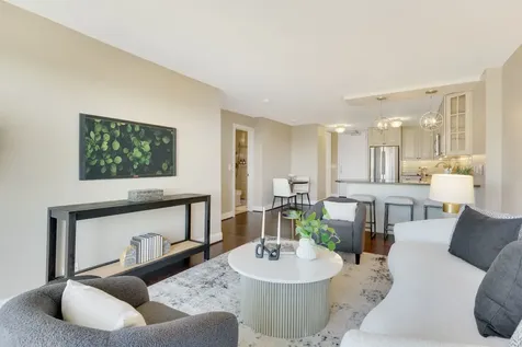 2020 North Lincoln Park West Chicago IL 60614