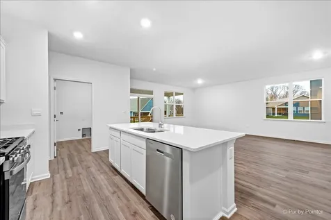 301 Westminster Court North Aurora IL 60542