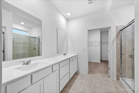 301 Westminster Court North Aurora IL 60542