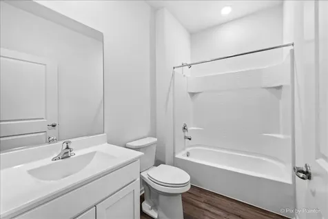 301 Westminster Court North Aurora IL 60542