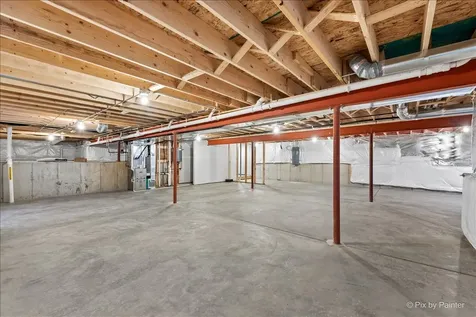 301 Westminster Court North Aurora IL 60542