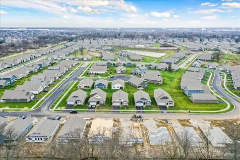 301 Westminster Court North Aurora IL 60542