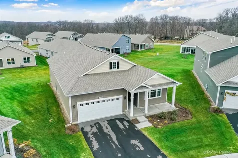 301 Westminster Court North Aurora IL 60542