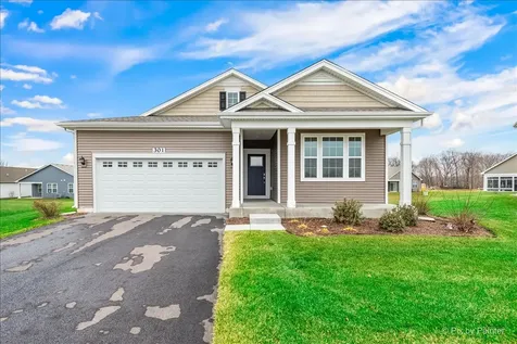 301 Westminster Court North Aurora IL 60542