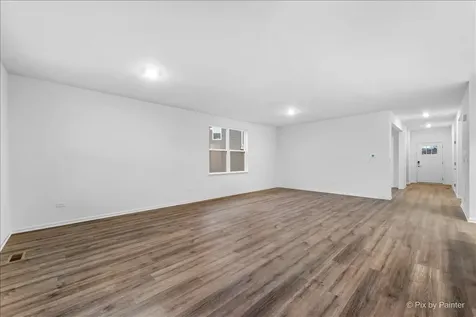301 Westminster Court North Aurora IL 60542