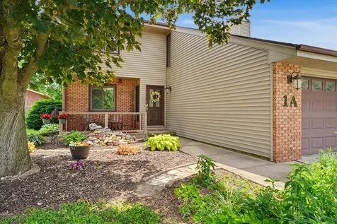 1 James Court Sidney IL 61877