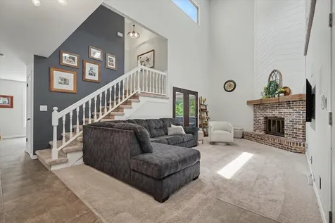 1 James Court Sidney IL 61877