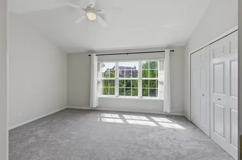 962 Willow Street Itasca IL 60143