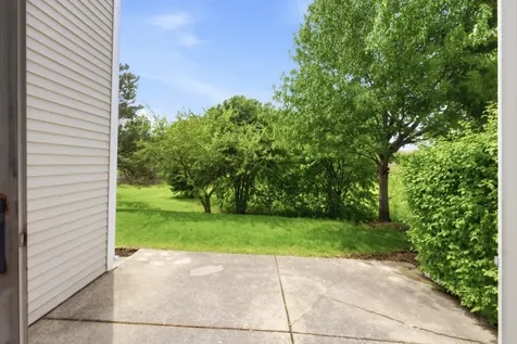 962 Willow Street Itasca IL 60143