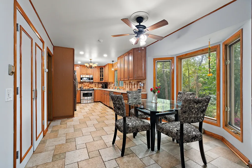 1935 Green Trails Drive Lisle IL 60532