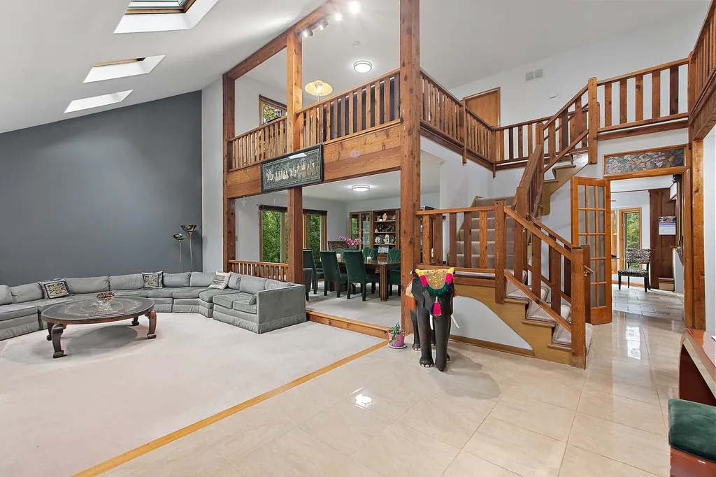 1935 Green Trails Drive Lisle IL 60532