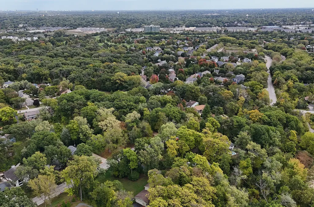 1935 Green Trails Drive Lisle IL 60532