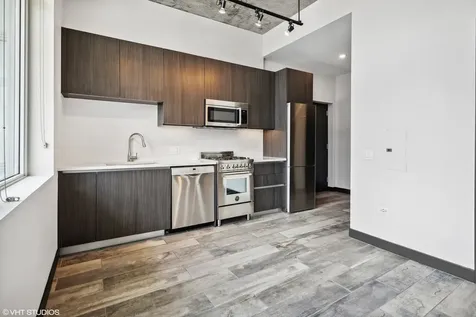 171 North Aberdeen Street Chicago IL 60607