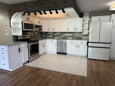 6700 South Brainard Avenue Countryside IL 60525