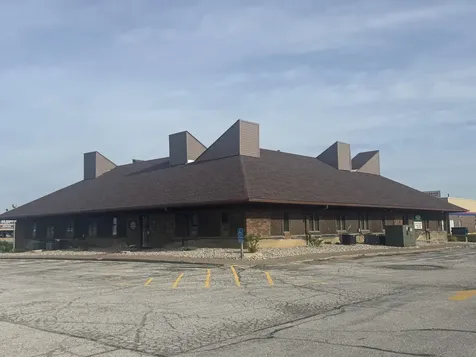 1601 52ND Avenue Moline IL 61265