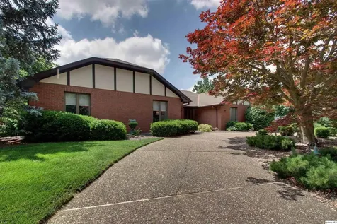 4020 Cumberland Drive Quincy IL 62305