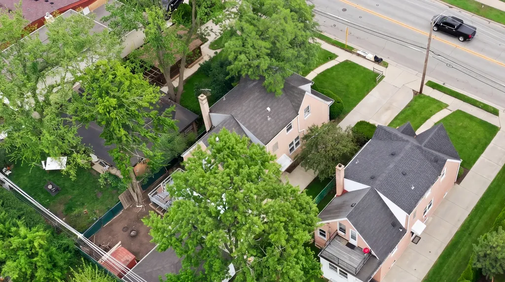 1216 North Northwest Highway Park Ridge IL 60068
