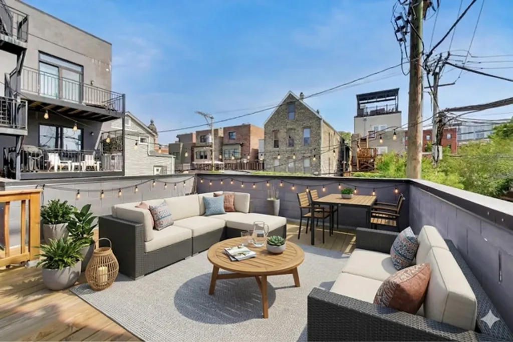 854 North May Street Chicago IL 60642