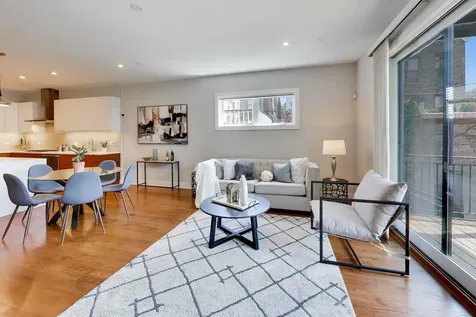 854 North May Street Chicago IL 60642