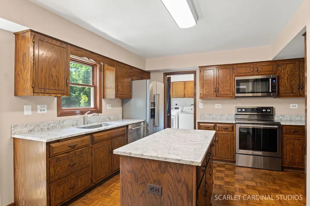 215 Alpine Drive Lake Zurich IL 60047