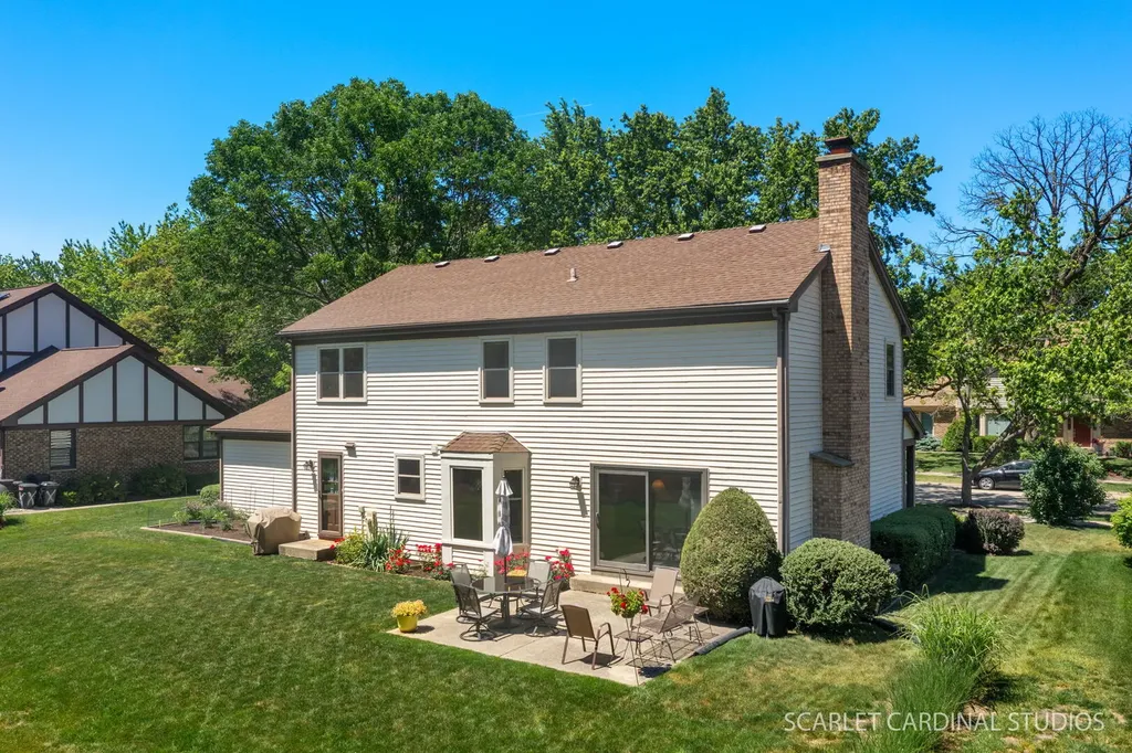 215 Alpine Drive Lake Zurich IL 60047