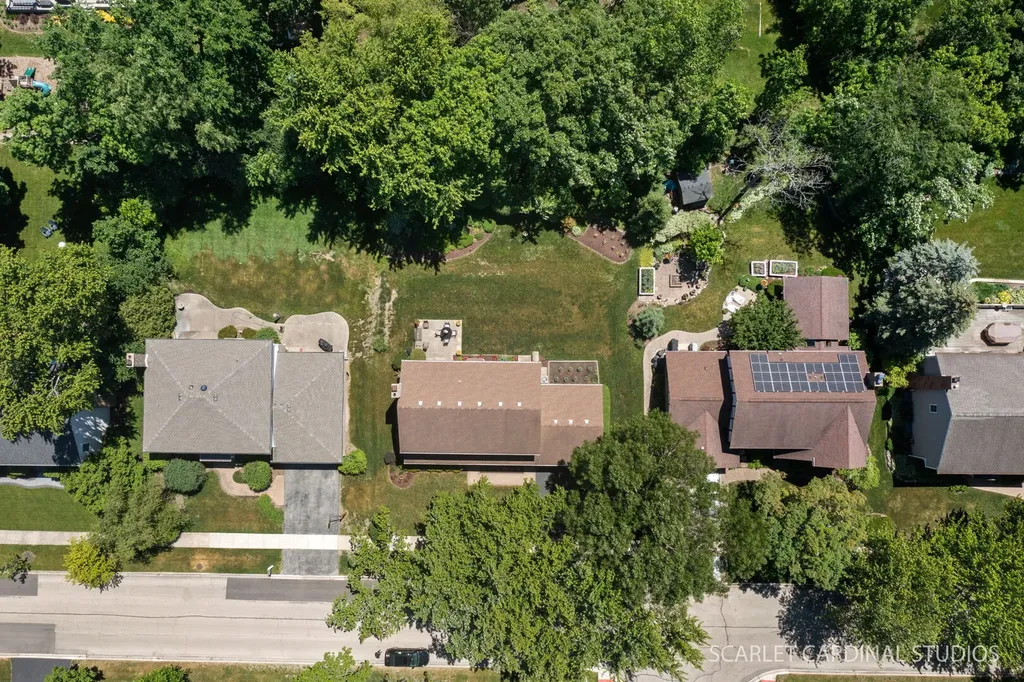 215 Alpine Drive Lake Zurich IL 60047